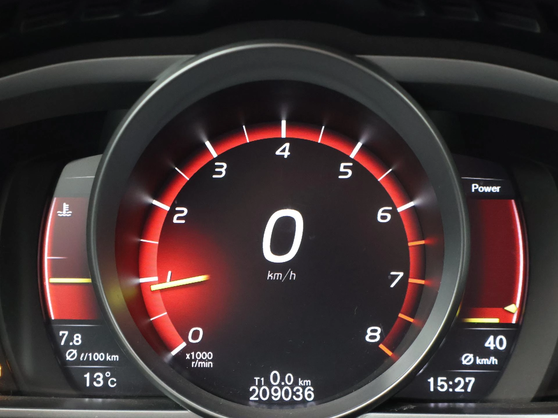 Hoofdafbeelding Volvo V40