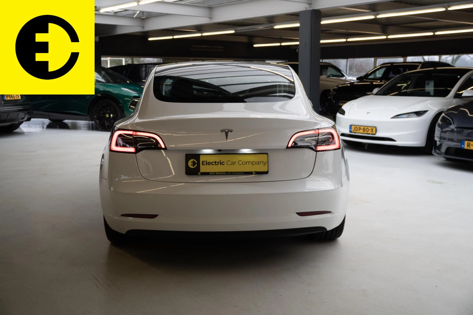 Hoofdafbeelding Tesla Model 3