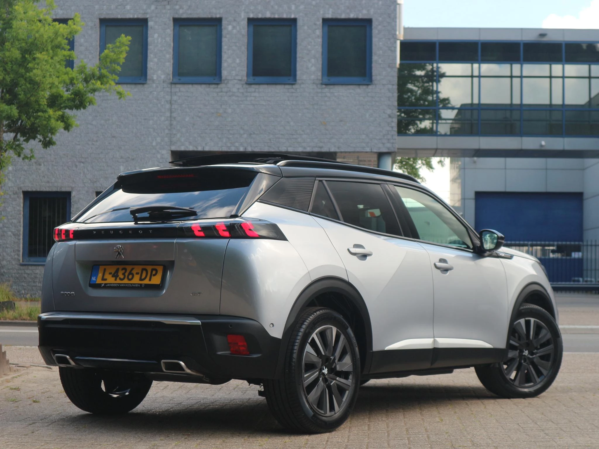 Hoofdafbeelding Peugeot 2008