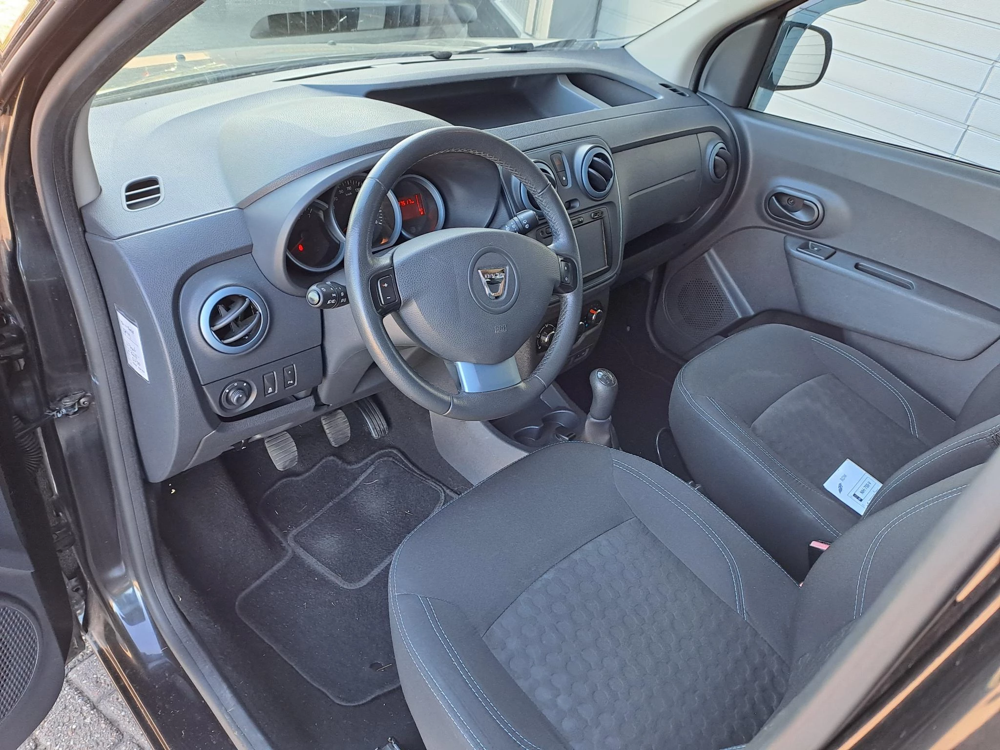 Hoofdafbeelding Dacia Dokker