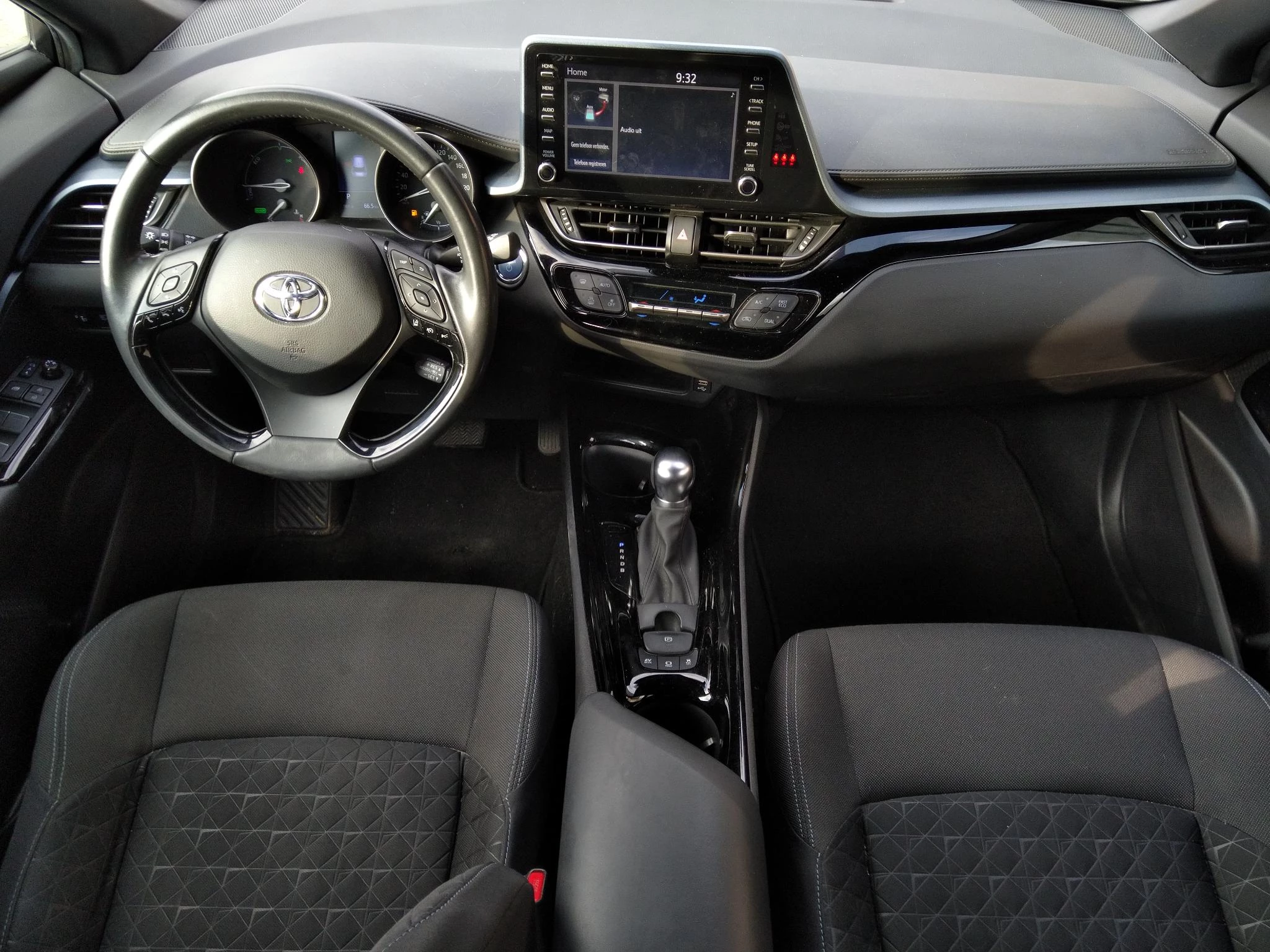 Hoofdafbeelding Toyota C-HR