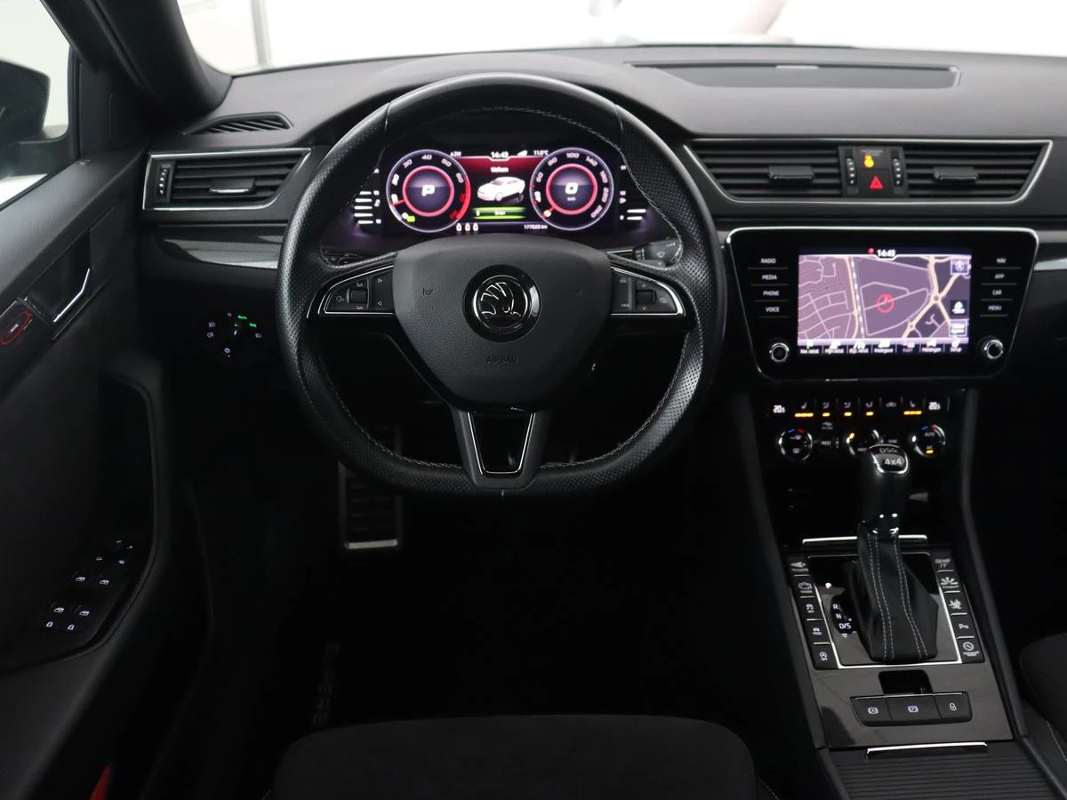 Hoofdafbeelding Škoda Superb