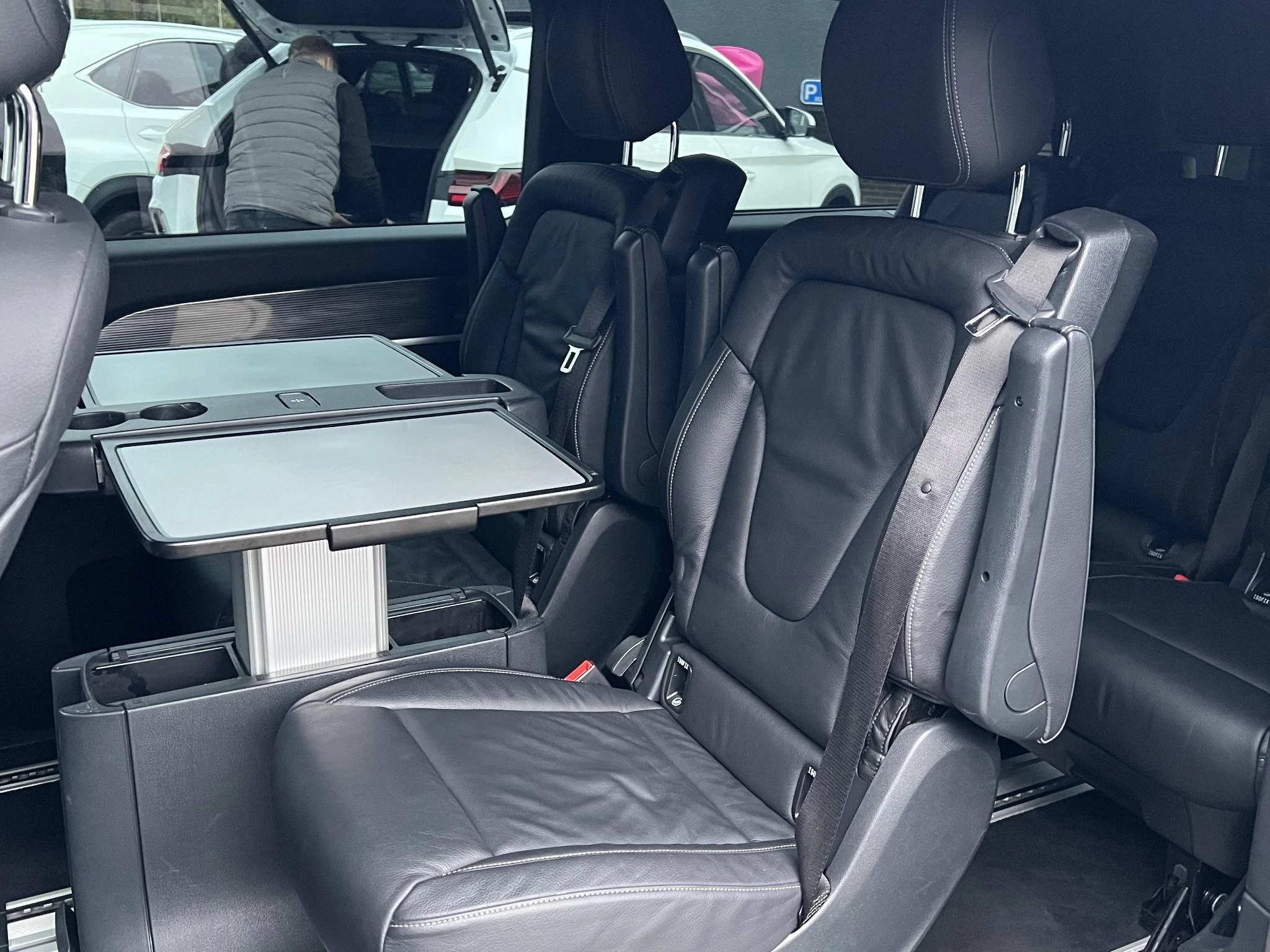 Hoofdafbeelding Mercedes-Benz EQV