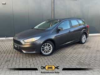 Ford Focus Wagon 1.0 Trend Edition * Navigatie * Parkeersensoren * Airco * Lichtmetalen Velgen *