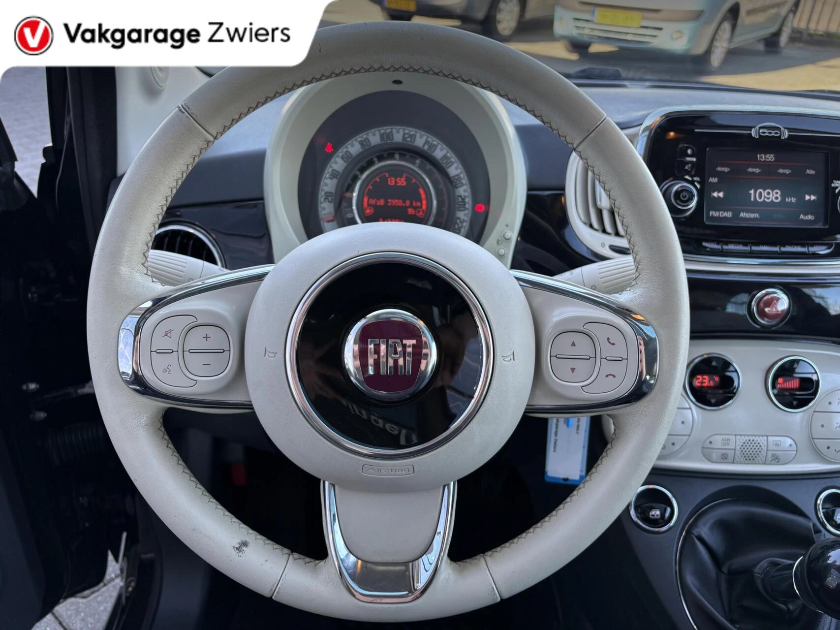 Hoofdafbeelding Fiat 500