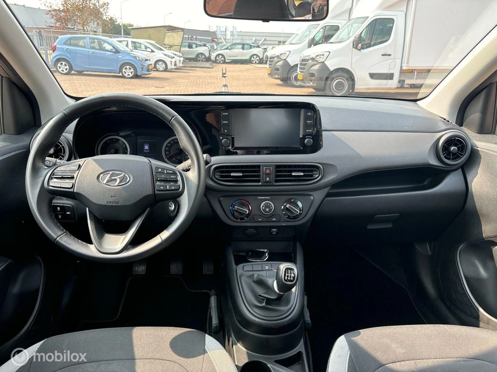 Hoofdafbeelding Hyundai i10