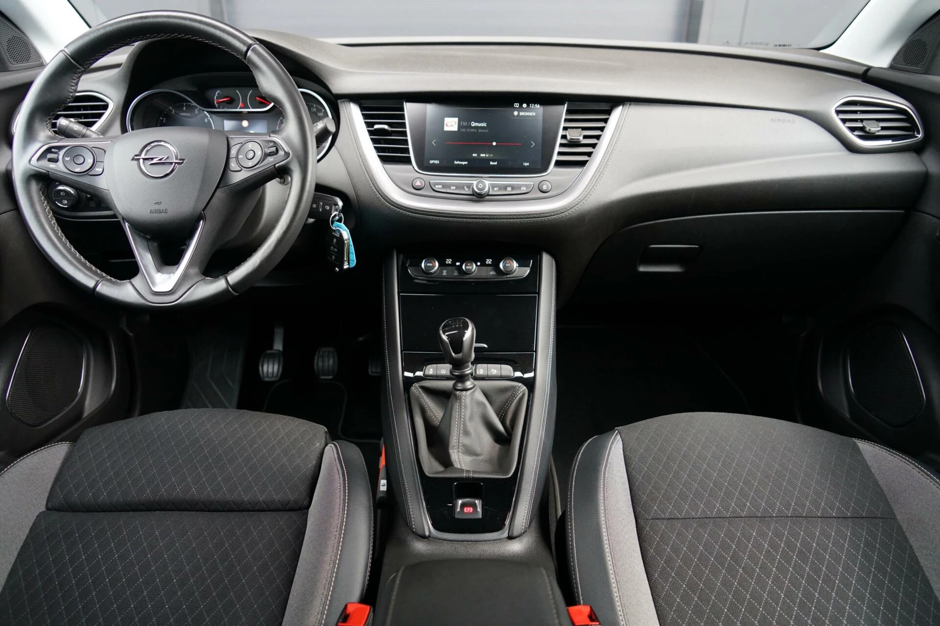 Hoofdafbeelding Opel Grandland X