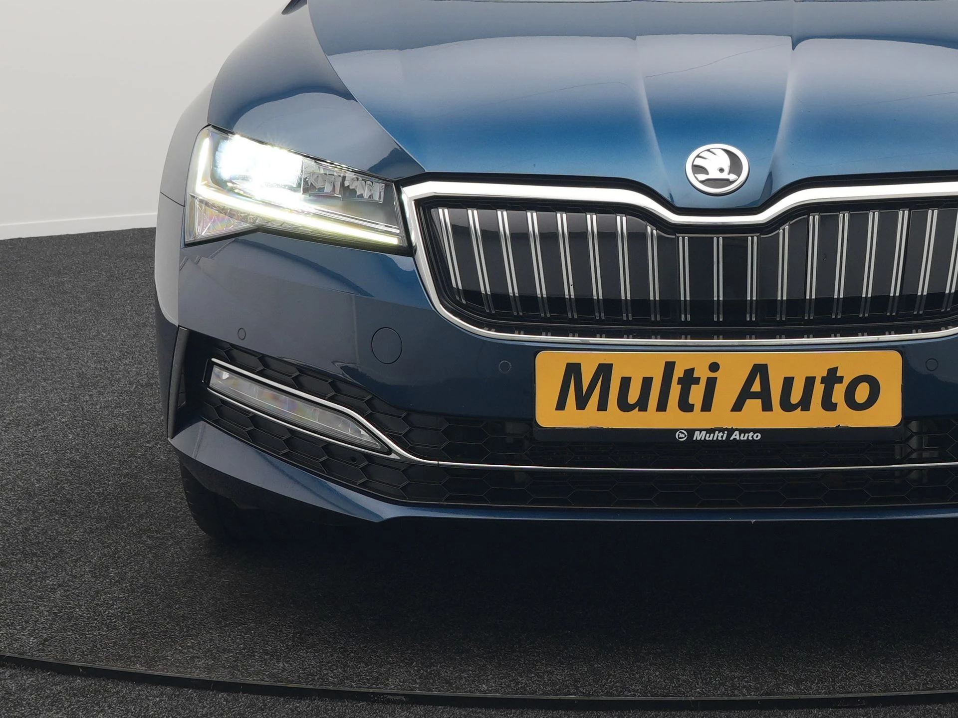 Hoofdafbeelding Škoda Superb