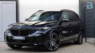 BMW X5 xDrive50e M-Sport Pro | Massage | Sky Lounge | Harman/Kardon | Stoelventilatie | Head-up | Trekhaak | Carbon