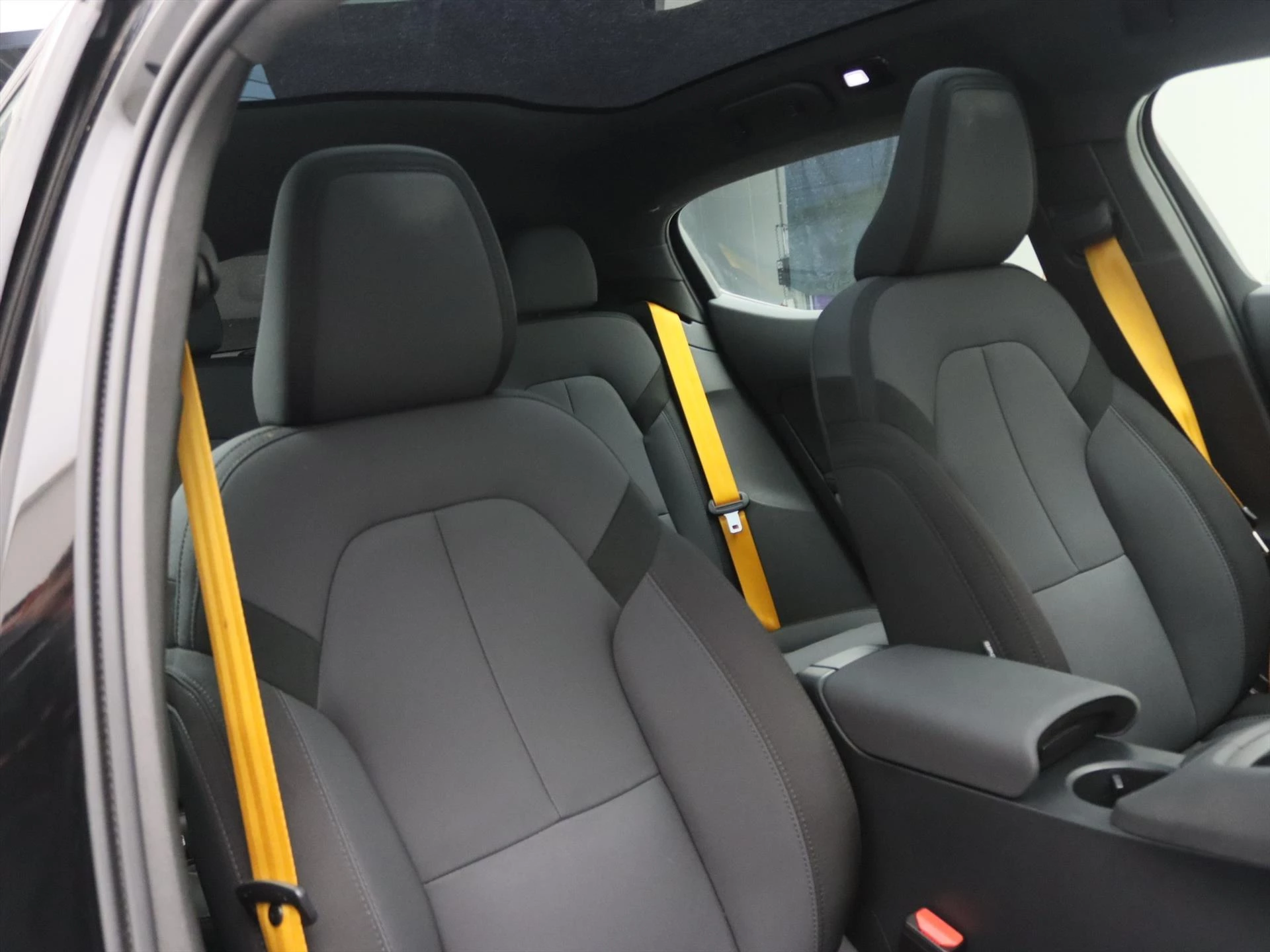 Hoofdafbeelding Polestar 2