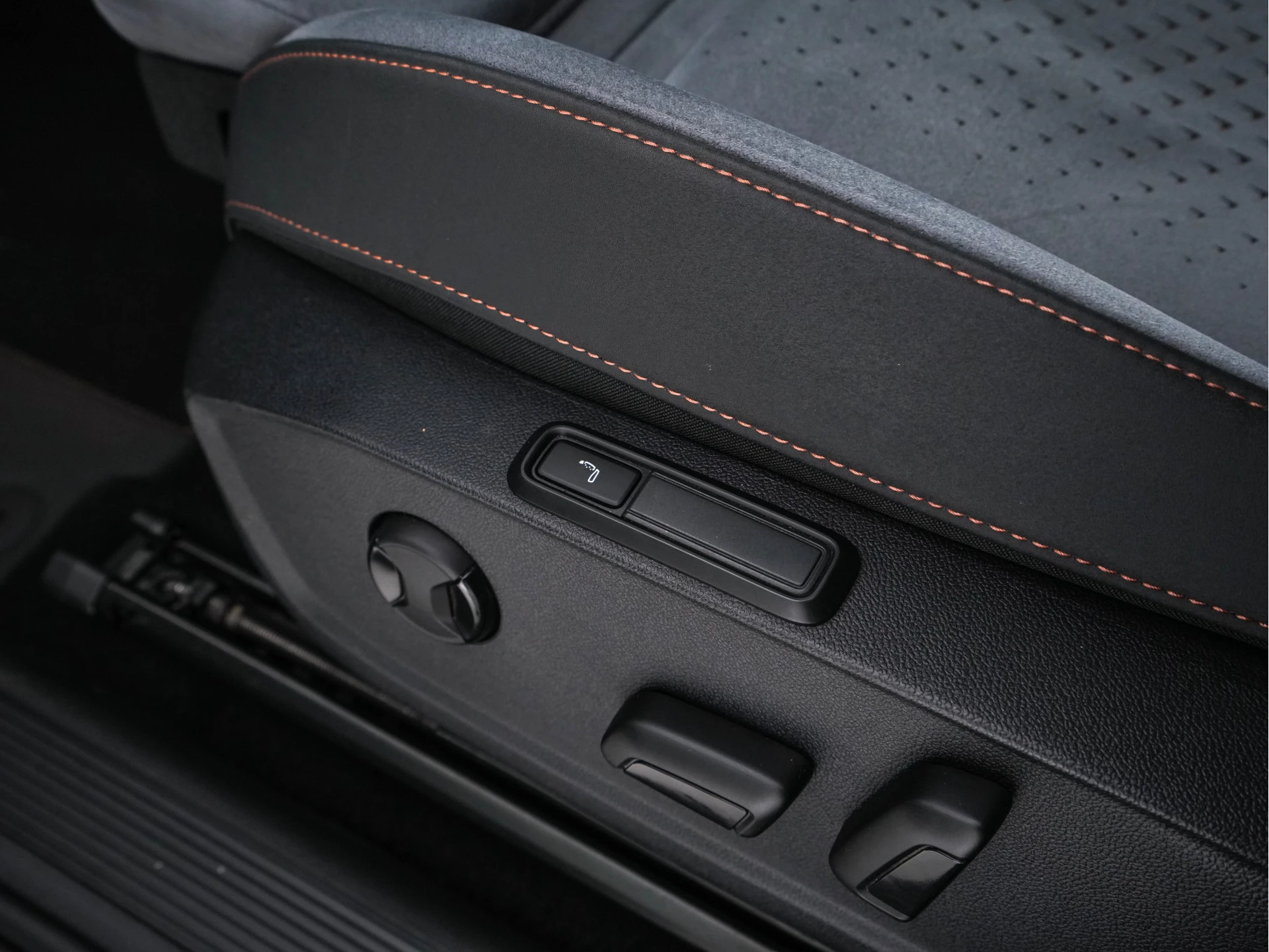 Hoofdafbeelding CUPRA Born