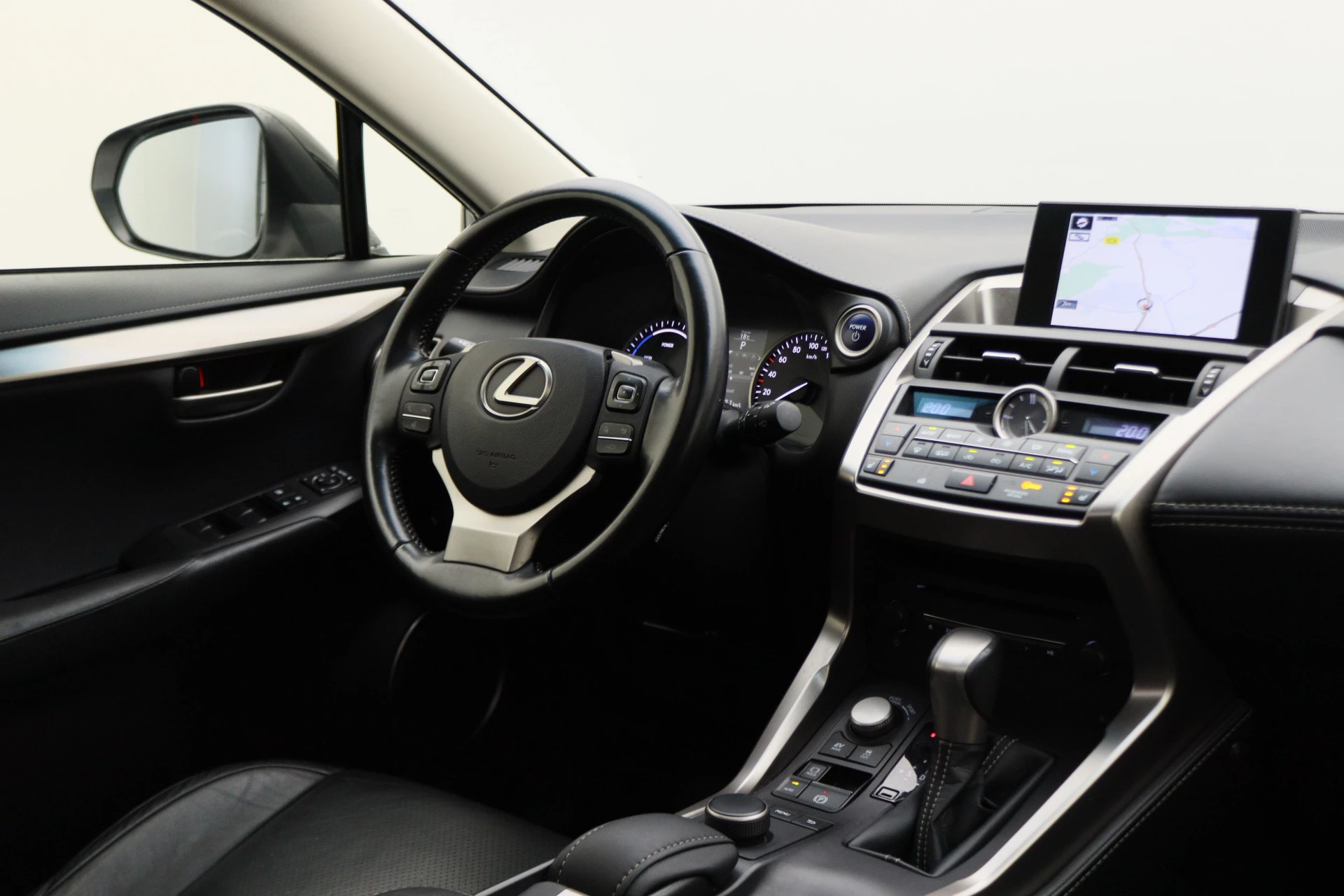Hoofdafbeelding Lexus NX