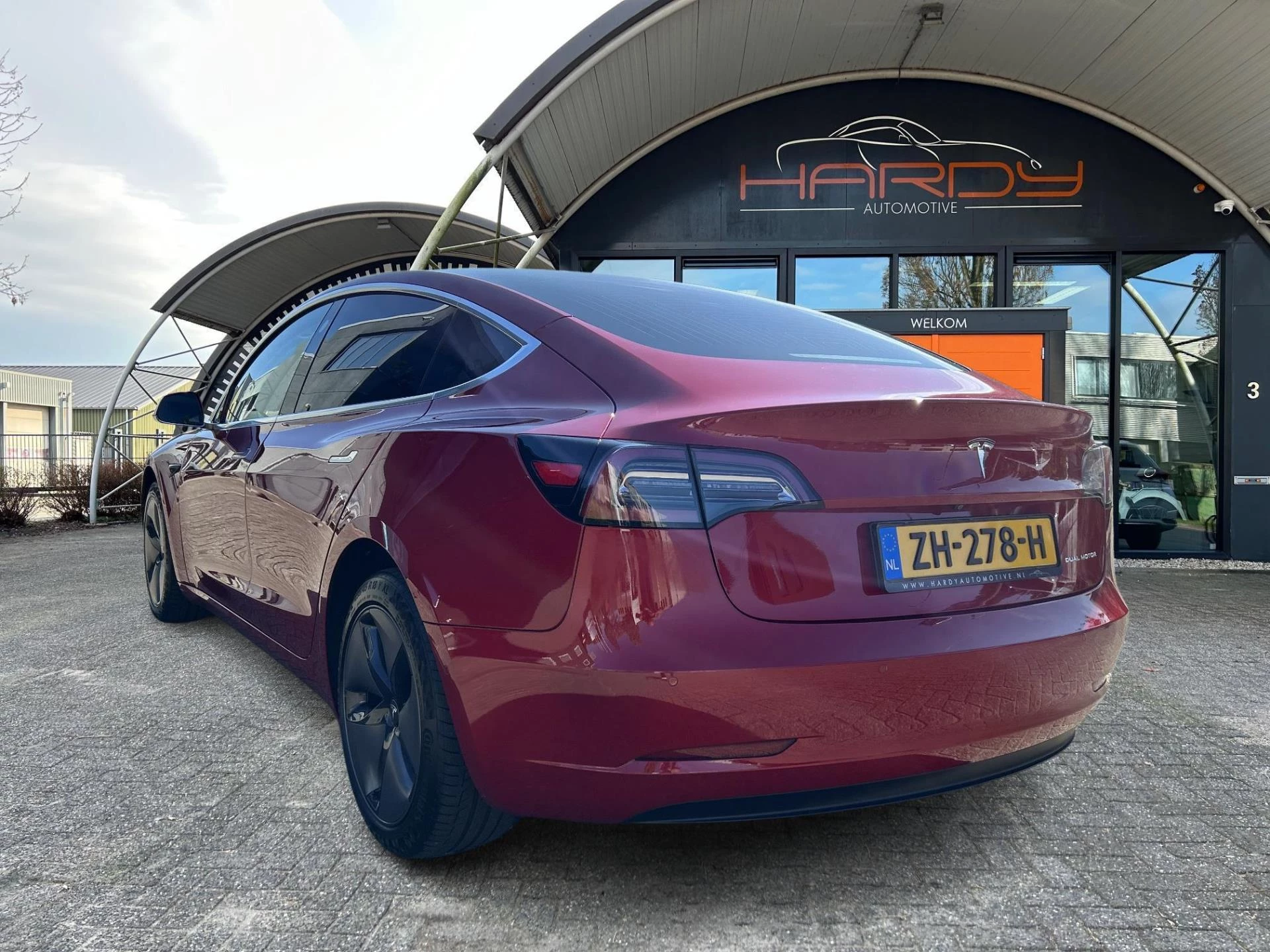 Hoofdafbeelding Tesla Model 3