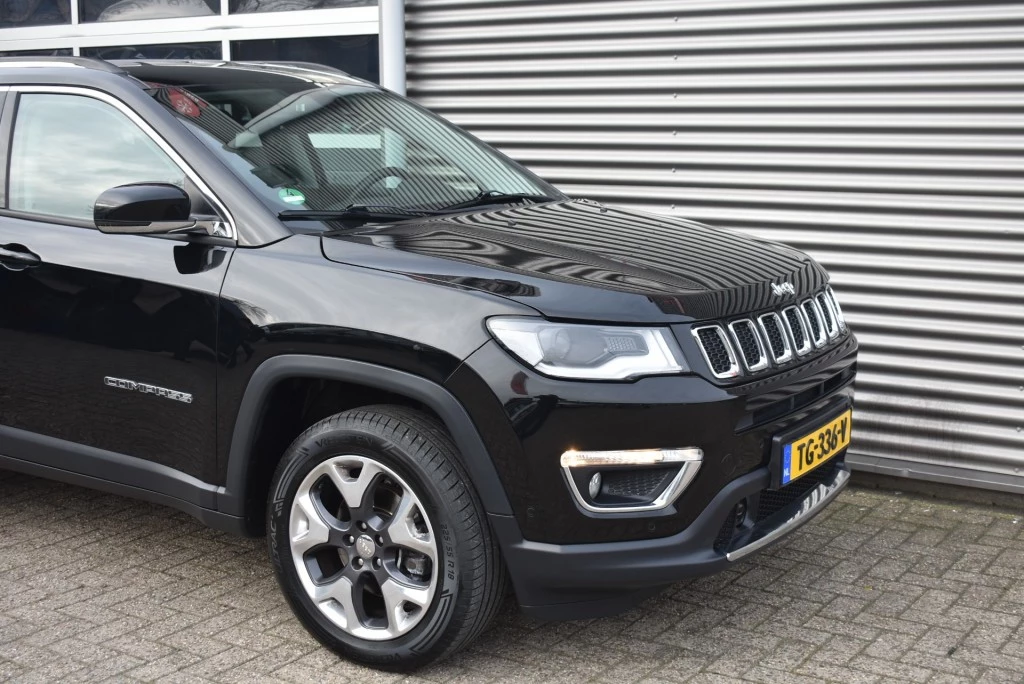 Hoofdafbeelding Jeep Compass