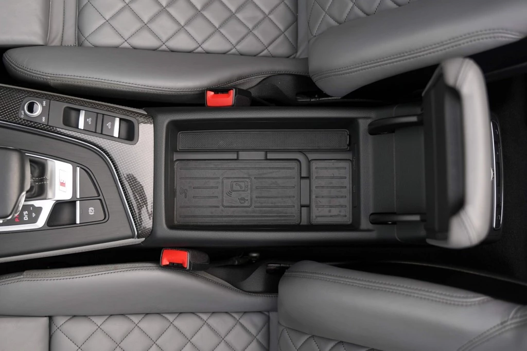 Hoofdafbeelding Audi S5