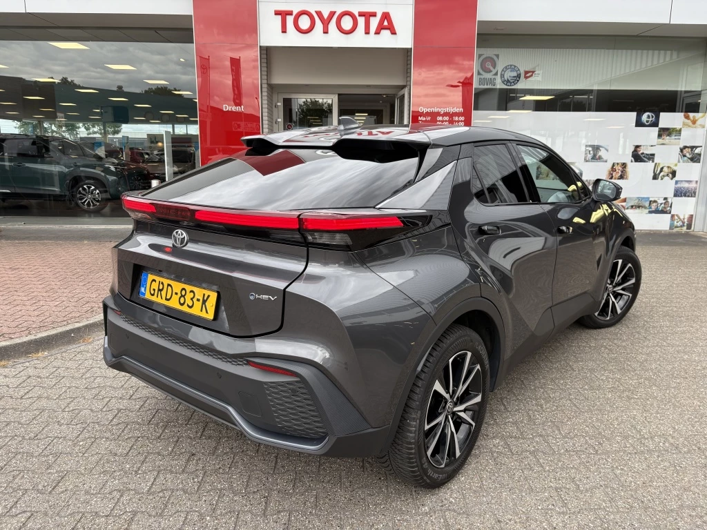 Hoofdafbeelding Toyota C-HR
