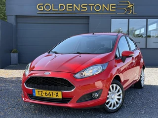Hoofdafbeelding Ford Fiesta Ford Fiesta 1.0 EcoBoost Titanium 1e Eigenaar,Trekhaak,Airco,Weinig km,Distributie recent vervangen,5 Deurs,Apk tot 02-2026