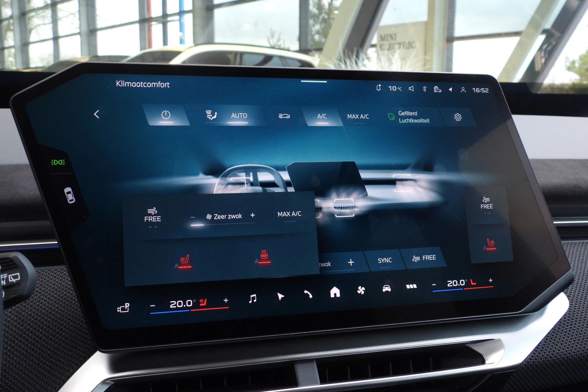 Hoofdafbeelding BMW iX3