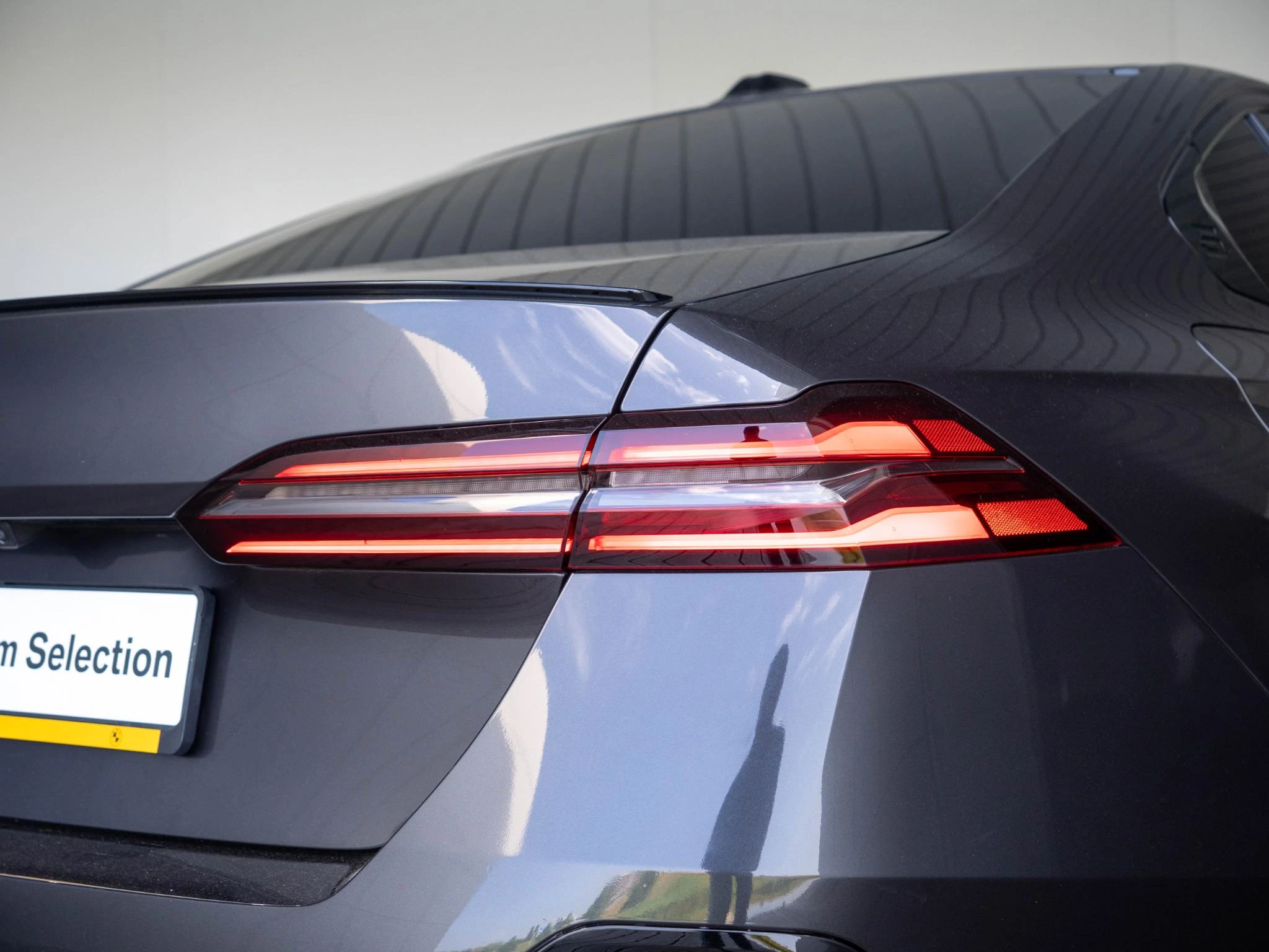 Hoofdafbeelding BMW i5