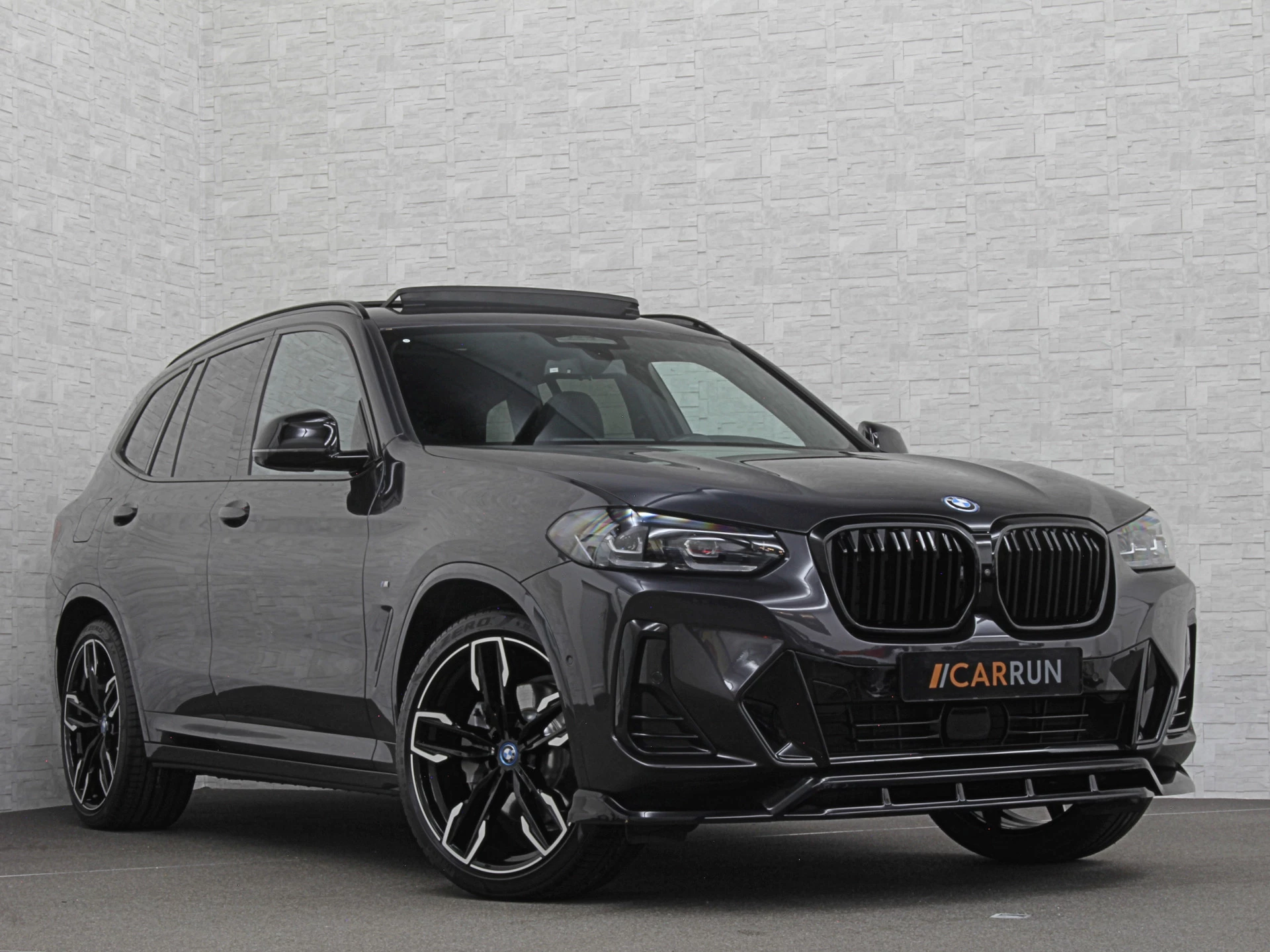 Hoofdafbeelding BMW iX3
