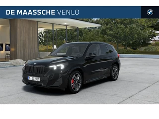 BMW X1 sDrive20i High Executive M Sport Automaat / Panoramadak / Trekhaak / Sportstoelen / M Adaptief onderstel / Adaptieve LED / Parking Assistant Plus / Head-Up / Comfort Access