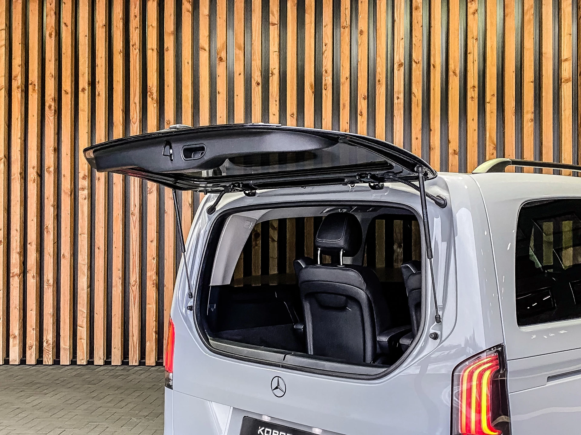 Hoofdafbeelding Mercedes-Benz EQV