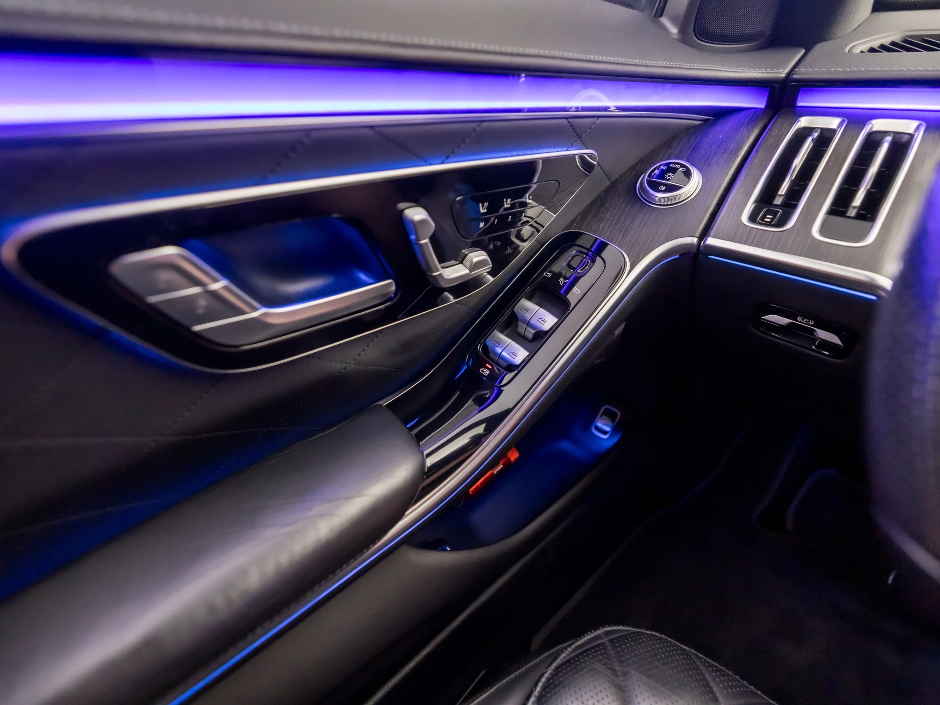 Hoofdafbeelding Mercedes-Benz S-Klasse