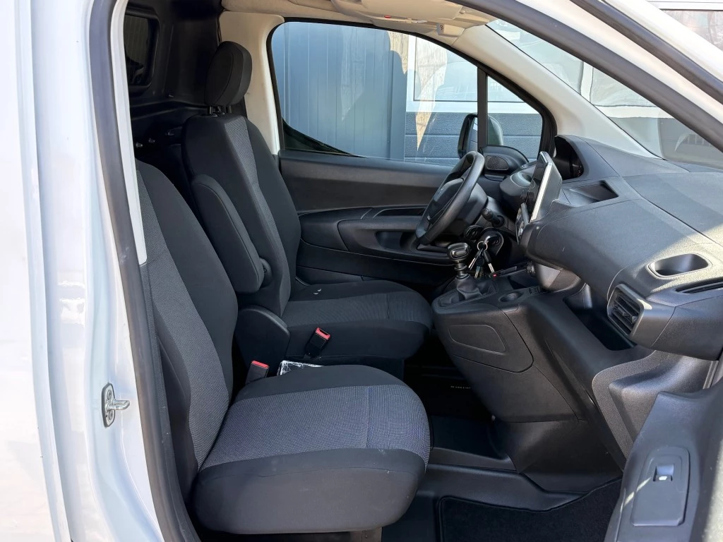 Hoofdafbeelding Peugeot Partner