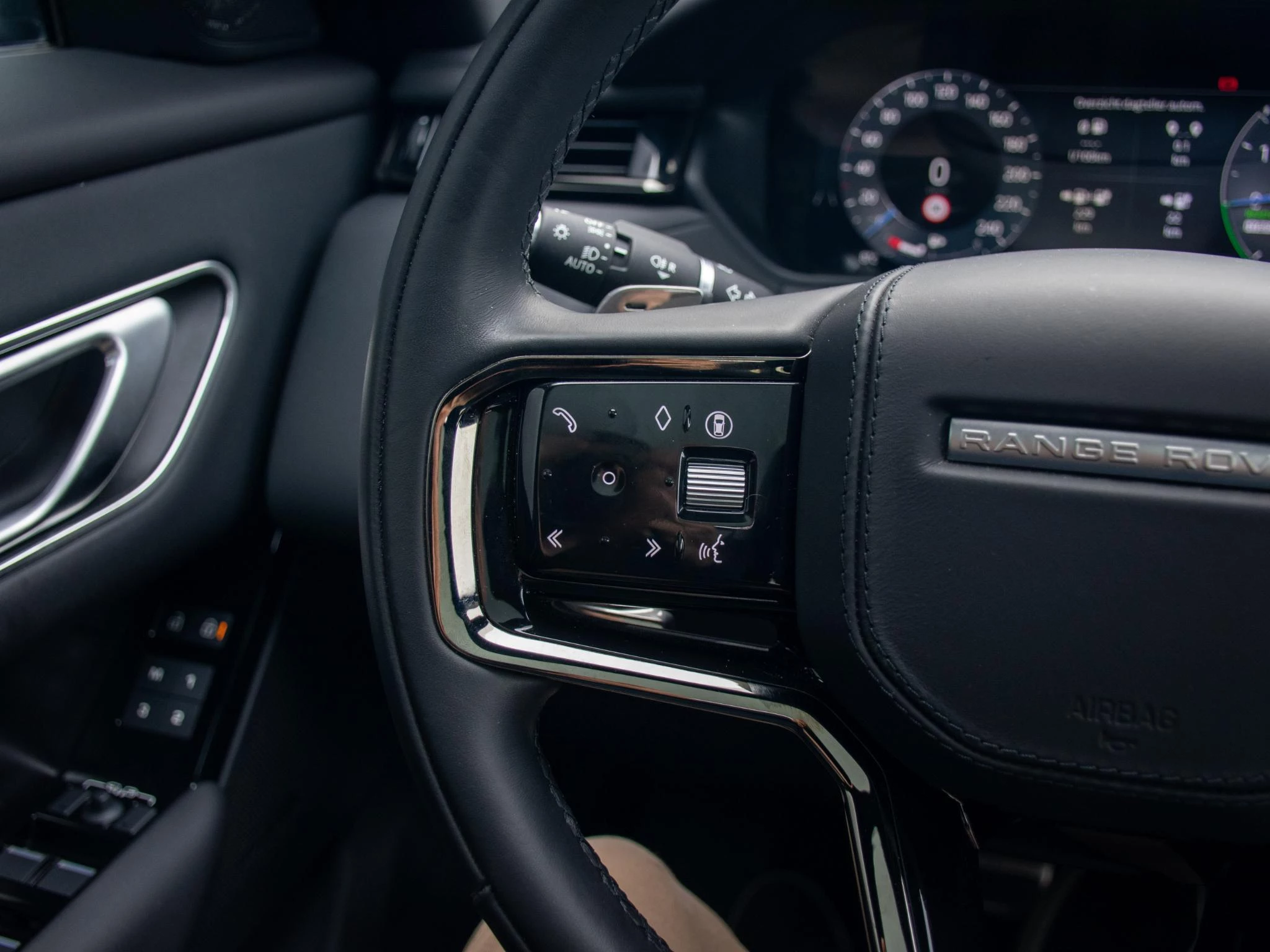 Hoofdafbeelding Land Rover Range Rover Velar