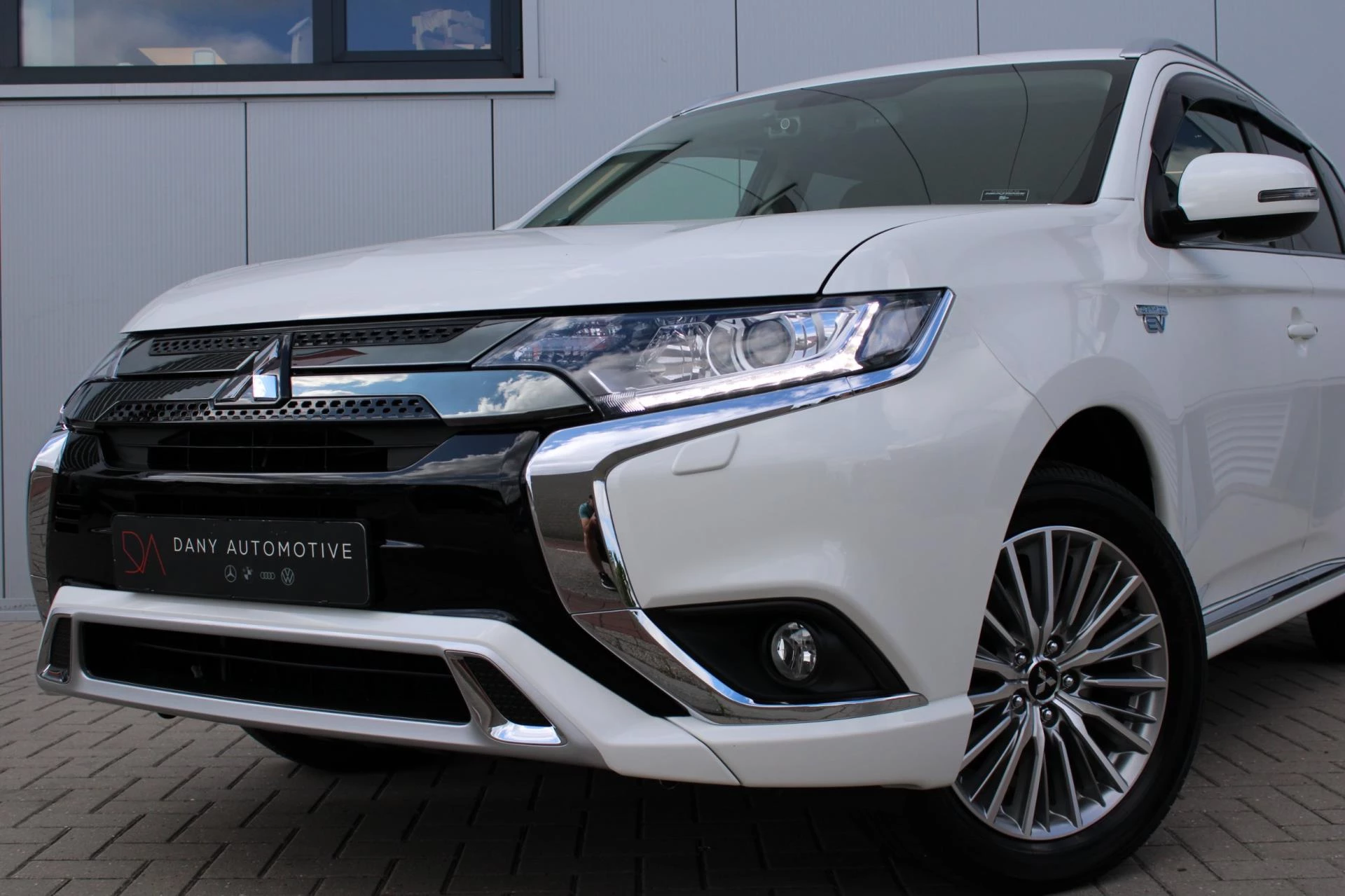 Hoofdafbeelding Mitsubishi Outlander
