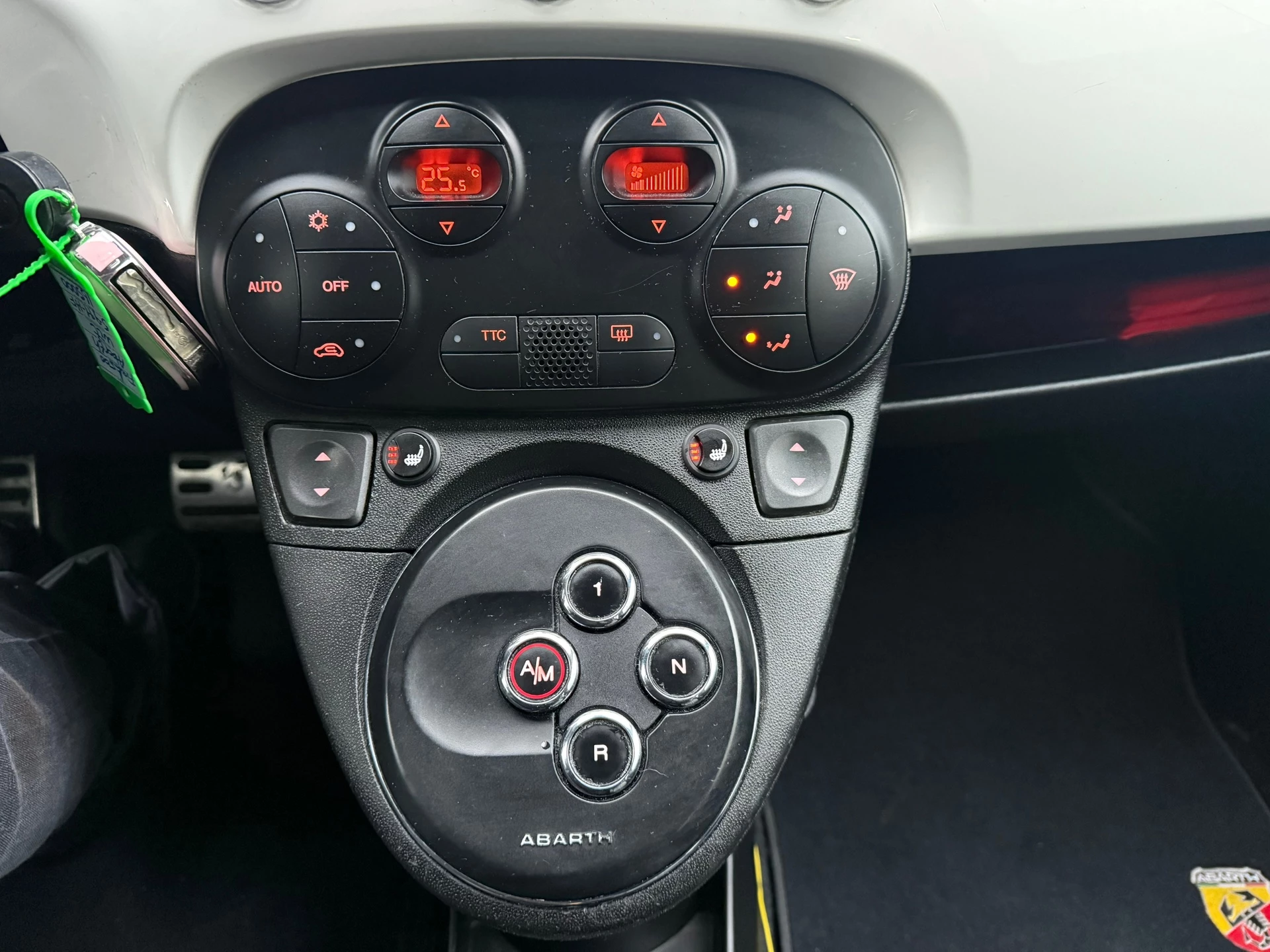 Hoofdafbeelding Fiat 500C