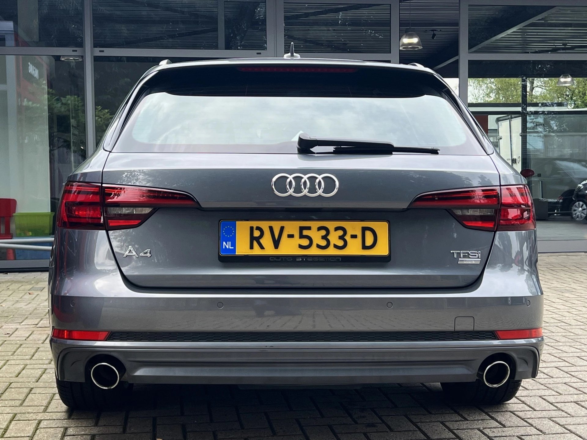 Hoofdafbeelding Audi A4