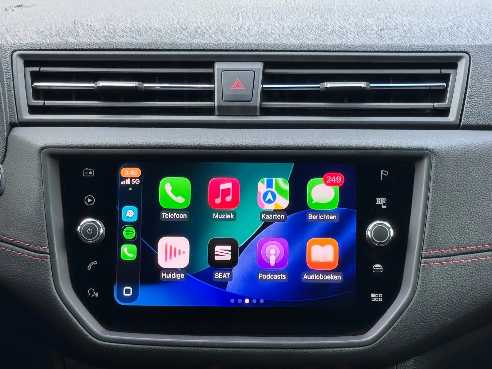 Hoofdafbeelding SEAT Arona