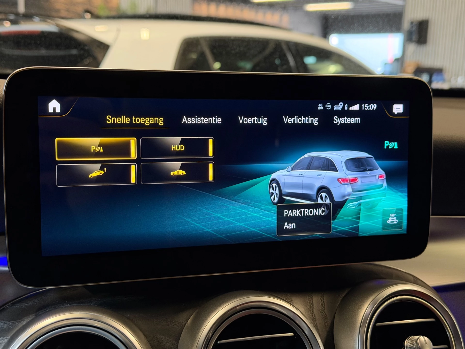 Hoofdafbeelding Mercedes-Benz GLC