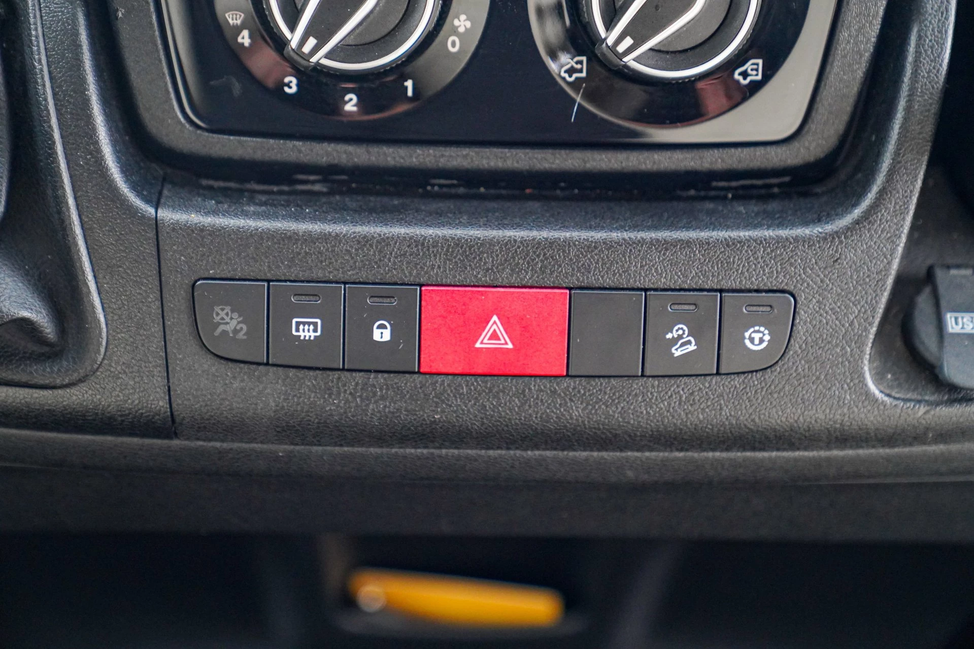 Hoofdafbeelding McLouis SOVEREIGN 876