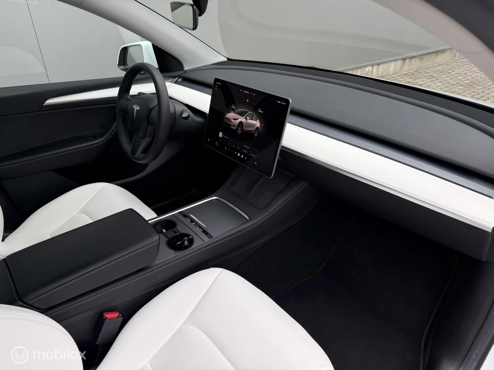 Hoofdafbeelding Tesla Model Y