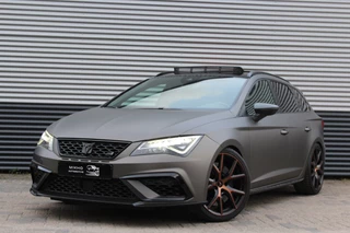SEAT Leon ST 2.0 TSI CUPRA R 4Motion | Schaalstoelen | Panoramadak | Virtual dashboard | Keyless | Beats by DRE | Camera | Adaptiv