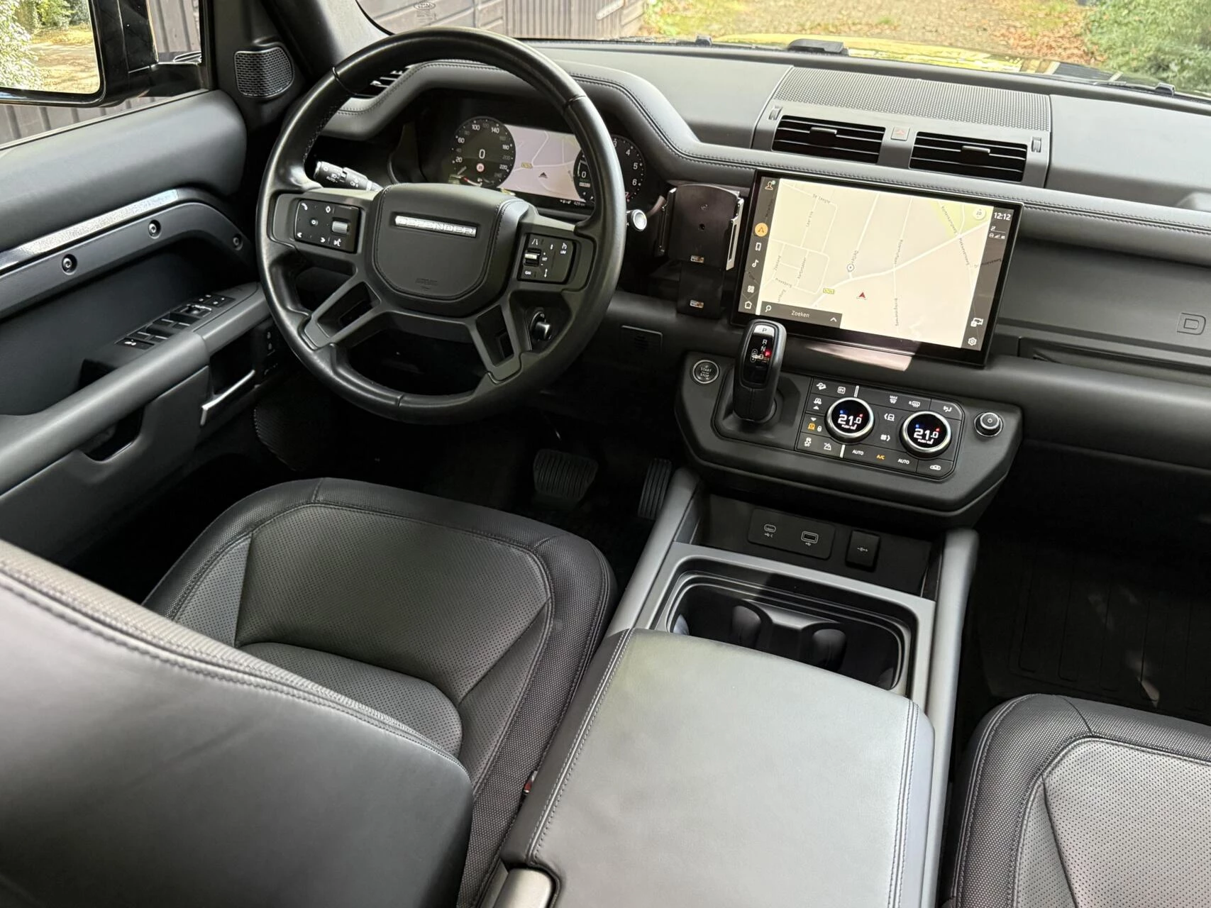 Hoofdafbeelding Land Rover Defender