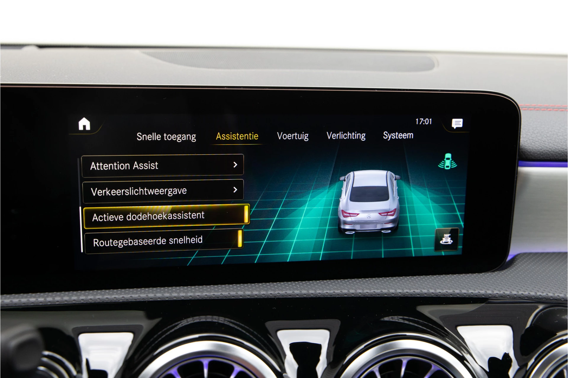Hoofdafbeelding Mercedes-Benz CLA