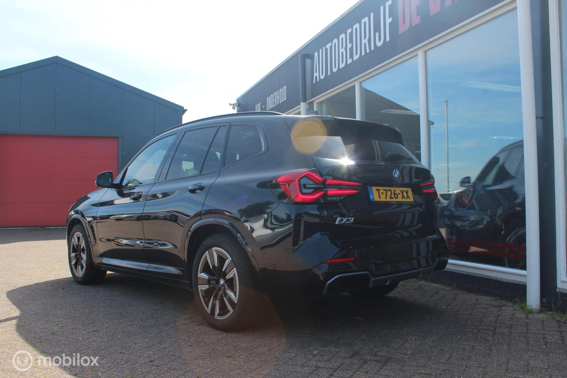Hoofdafbeelding BMW iX3