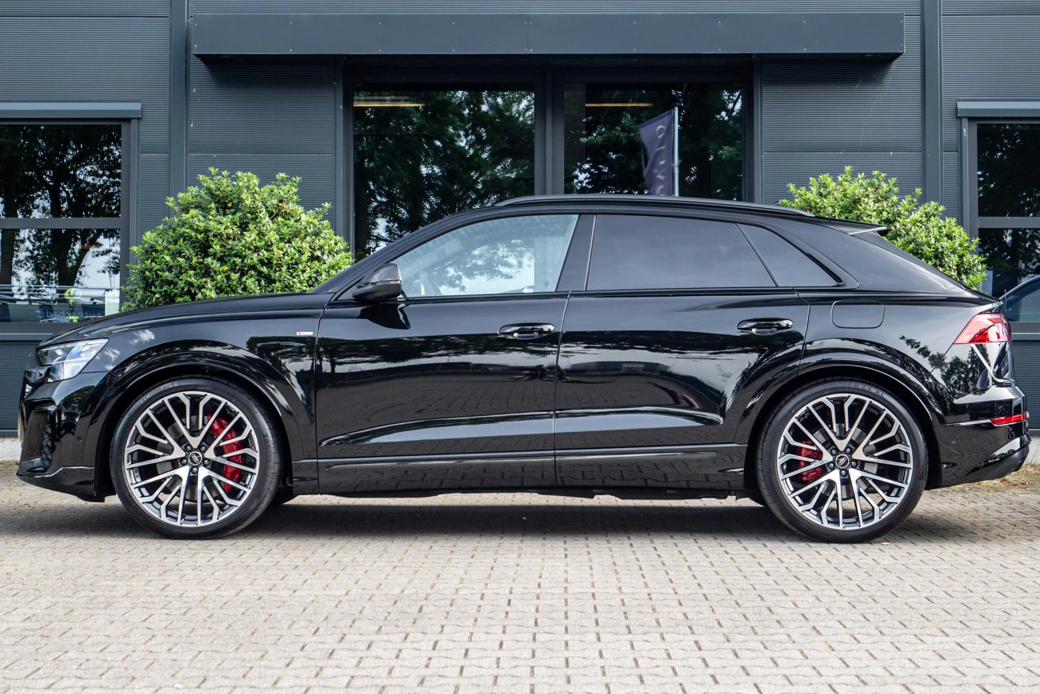 Hoofdafbeelding Audi Q8
