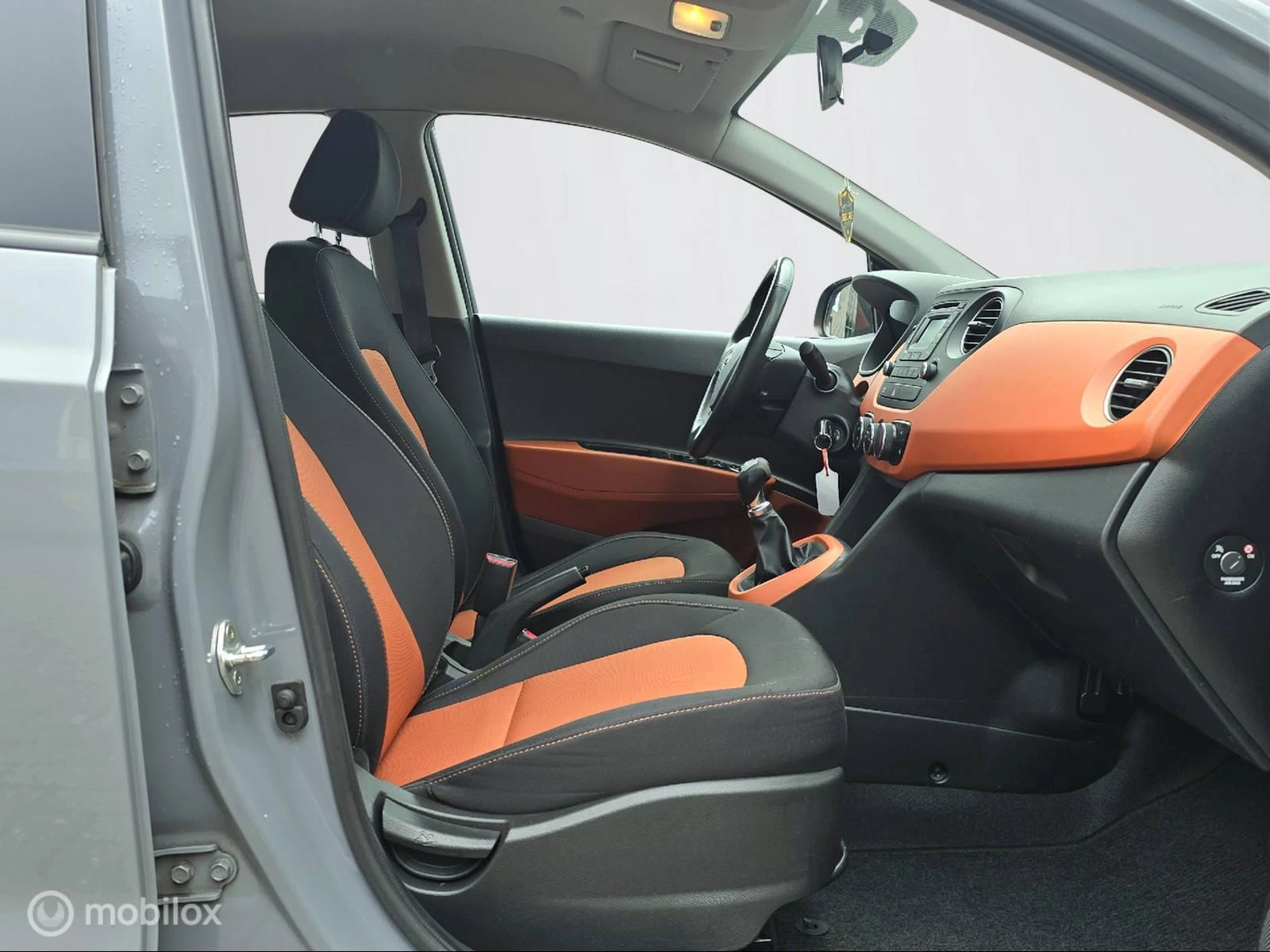 Hoofdafbeelding Hyundai i10