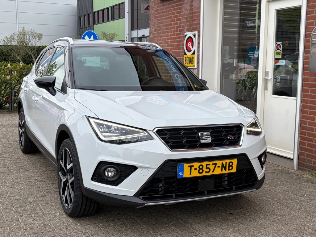 Hoofdafbeelding SEAT Arona
