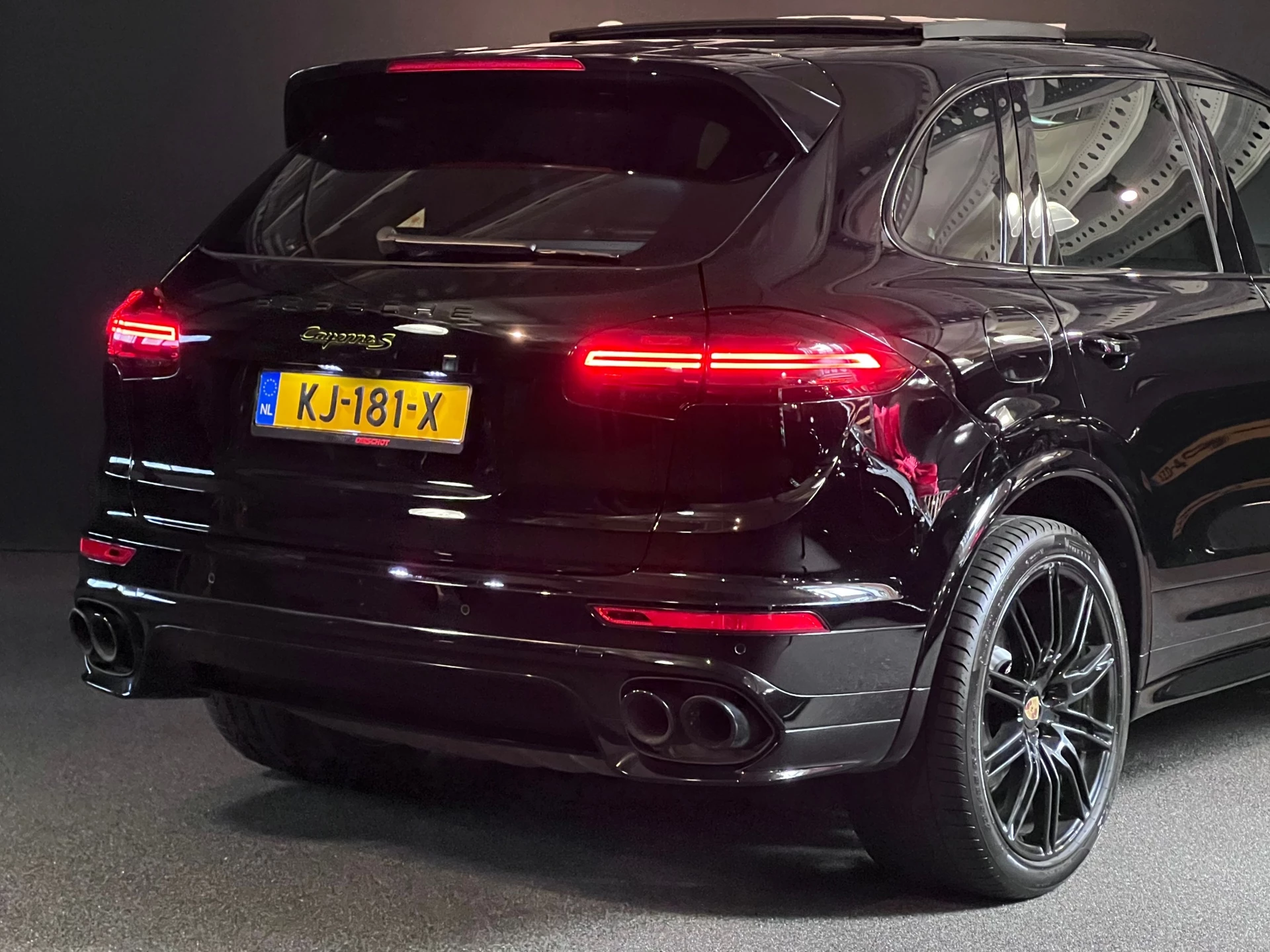 Hoofdafbeelding Porsche Cayenne