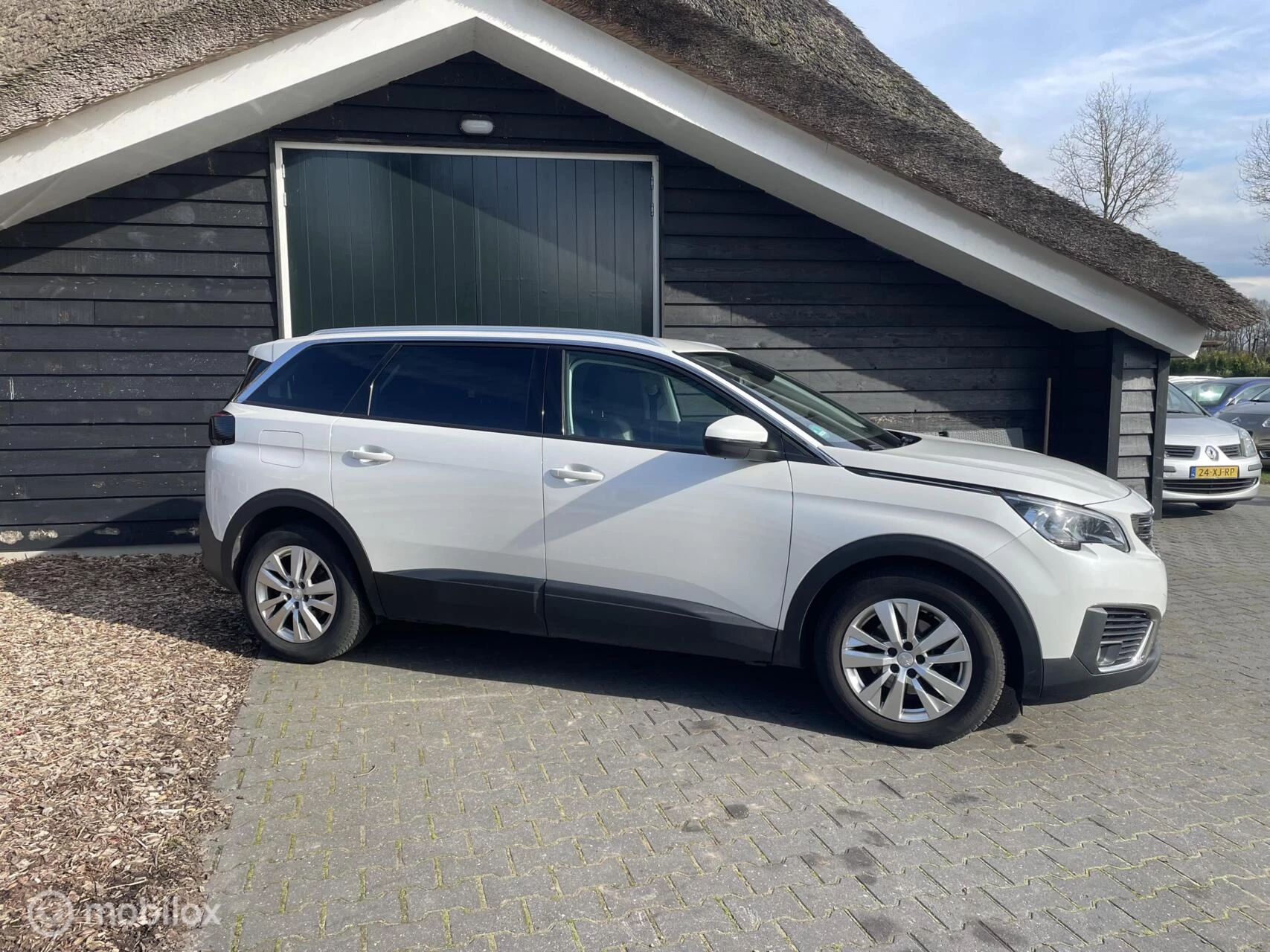Hoofdafbeelding Peugeot 5008