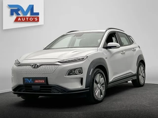 Hoofdafbeelding Hyundai Kona Hyundai Kona EV Comfort 39 kWh * 1e Eigenaar * Carplay Adaptive-cruise Navigatie Camera