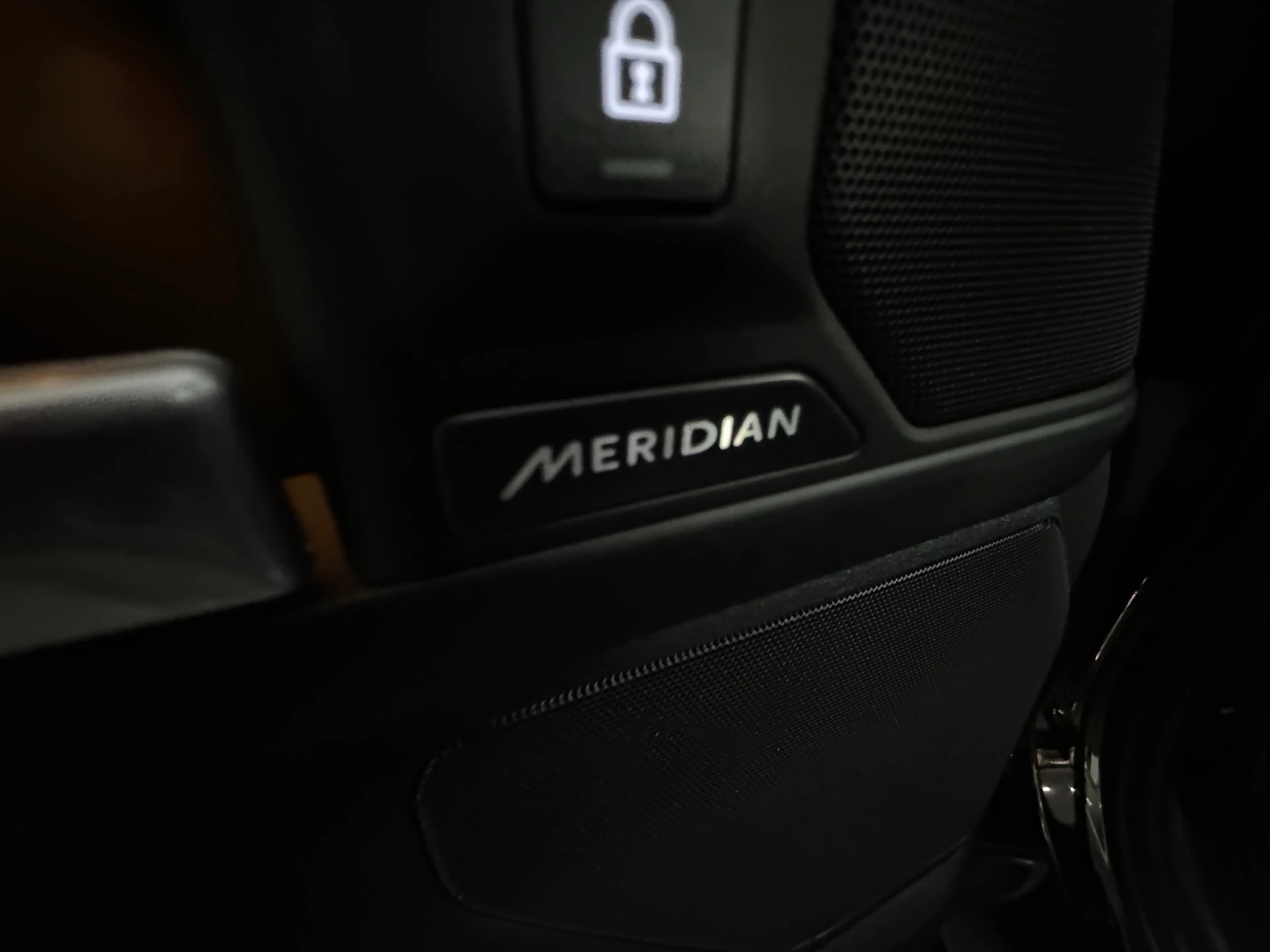 Hoofdafbeelding Land Rover Defender