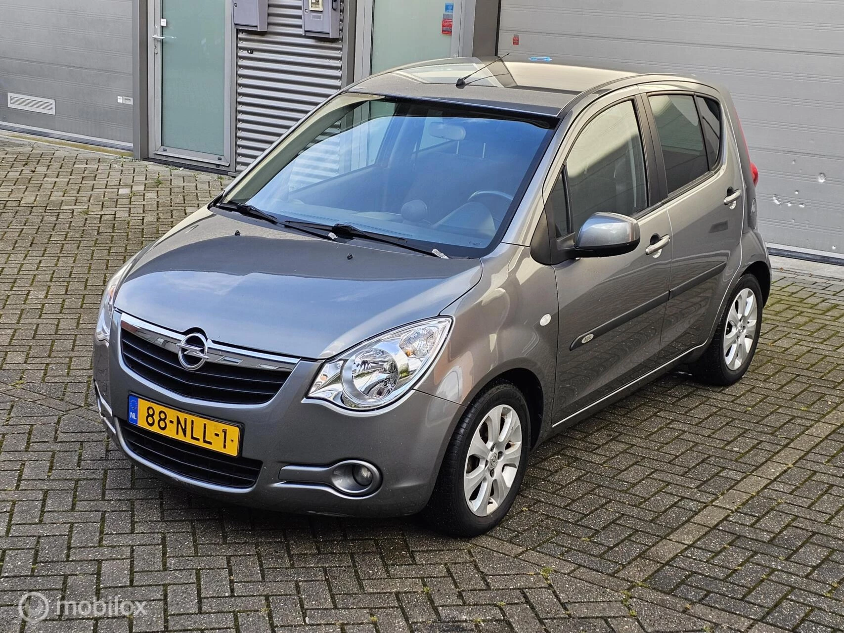 Hoofdafbeelding Opel Agila
