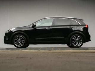 Kia Niro 1.6 GDi Hybrid DynamicPlusLine Sport FACE LIFT (APPLE CARPLAY,NAVI,CAMERA,PDC,LED,STUUR/STOELVERWARMING,SPORTSTOELEN)