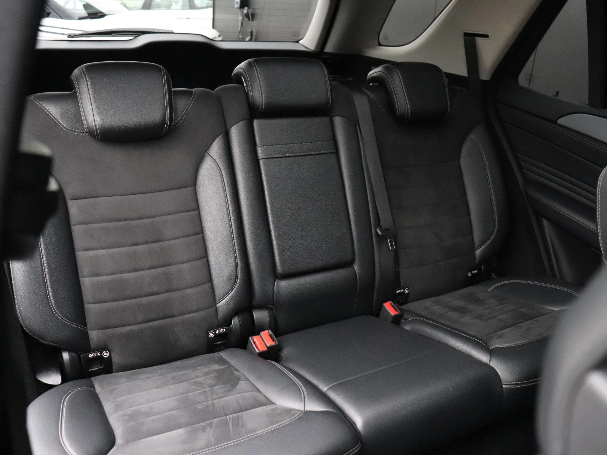 Hoofdafbeelding Mercedes-Benz M-Klasse